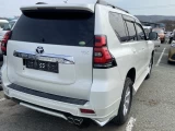 TOYOTA LAND CRUISER PRADO 7